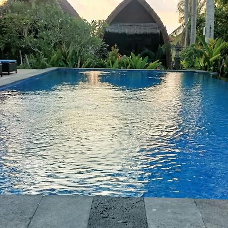 Kelingking Tatakan Bungalow Villa Batumadeg Esterno foto