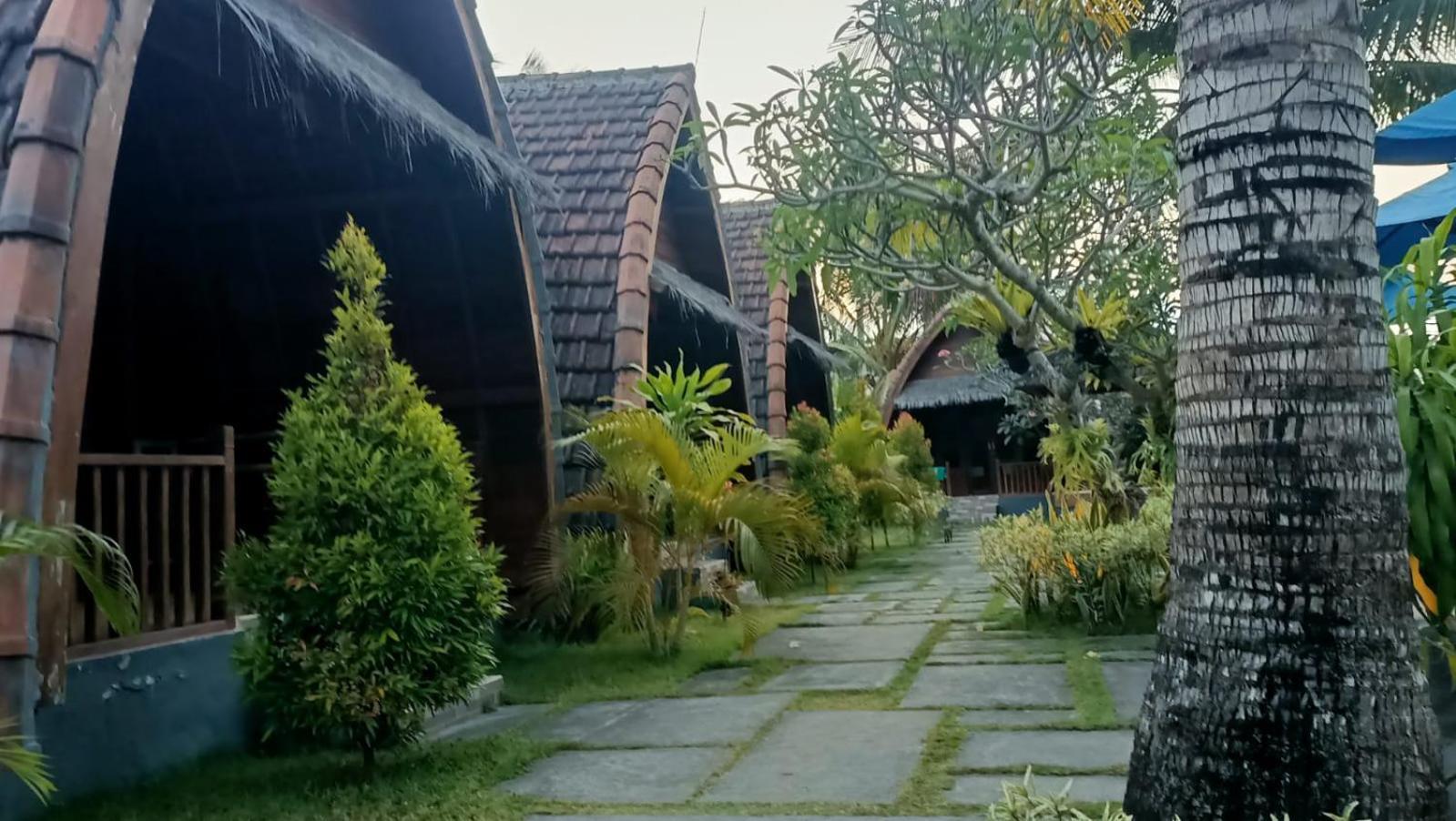 Kelingking Tatakan Bungalow Villa Batumadeg Esterno foto