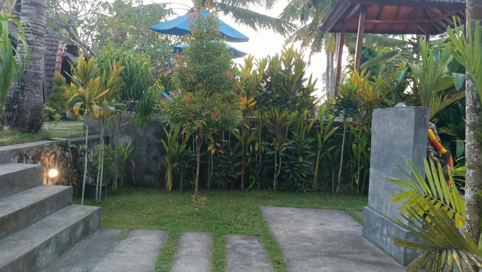 Kelingking Tatakan Bungalow Villa Batumadeg Esterno foto