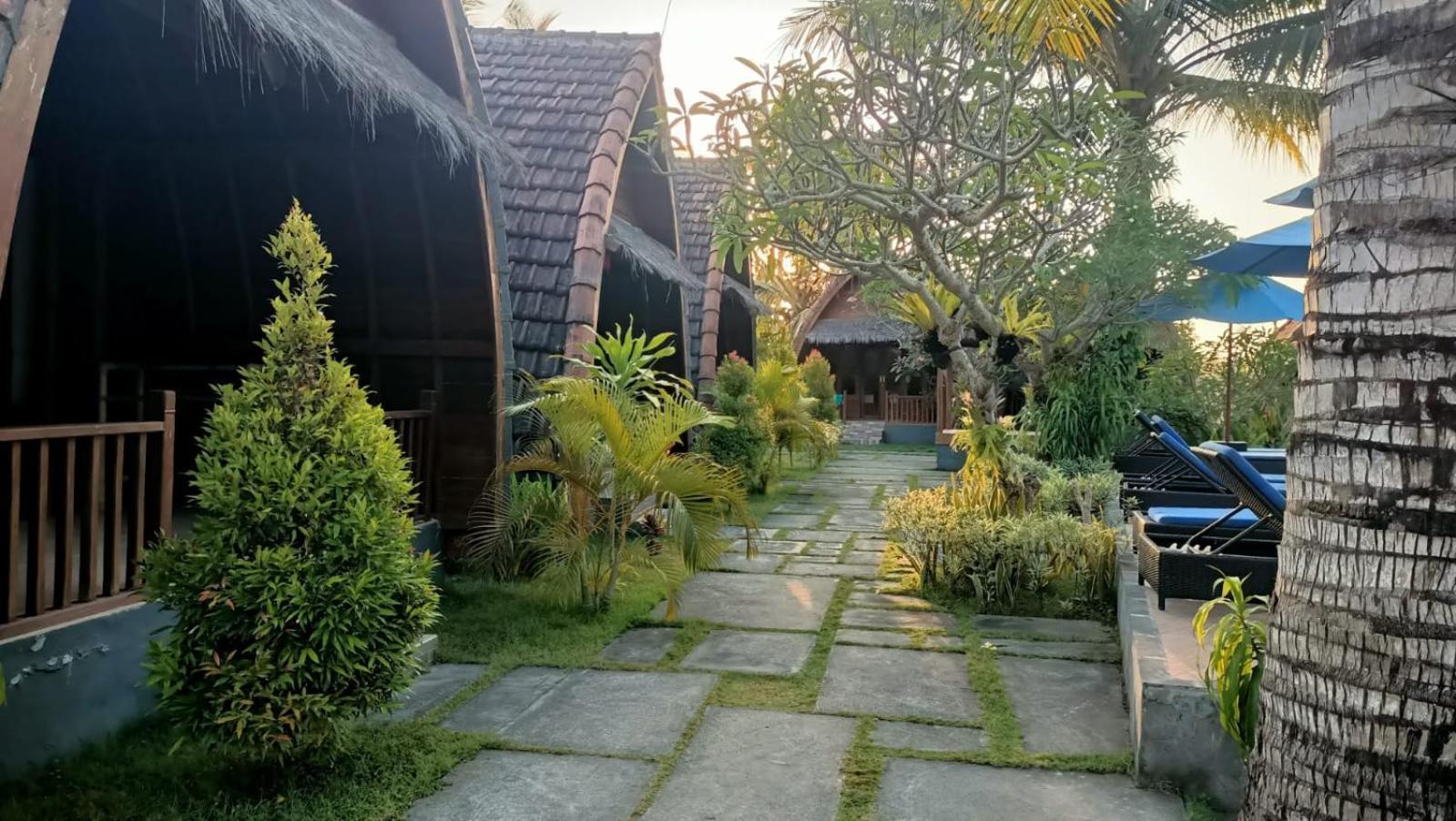 Kelingking Tatakan Bungalow Villa Batumadeg Esterno foto