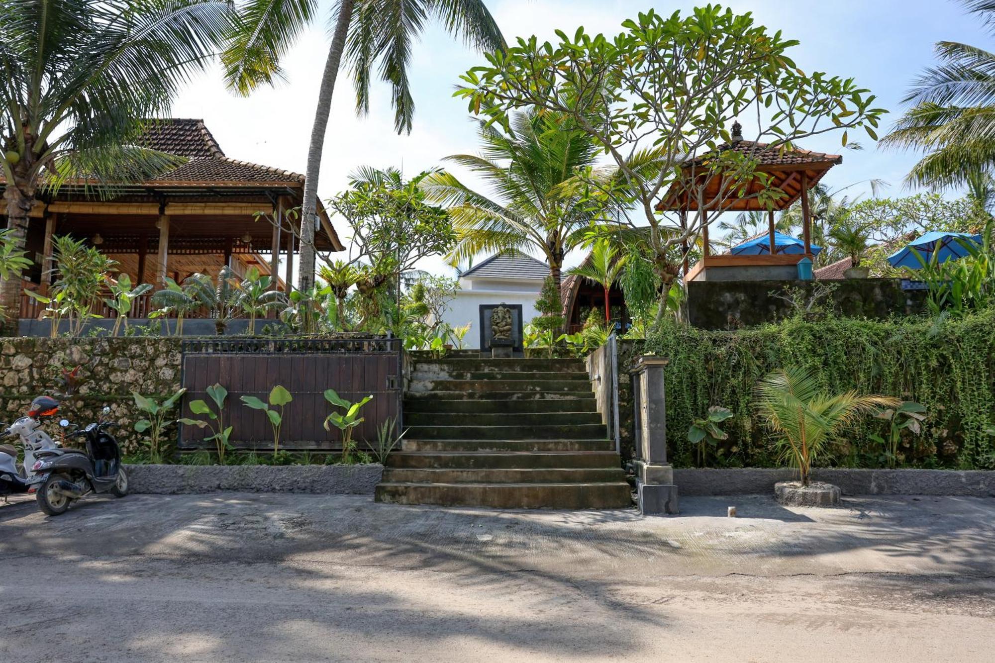 Kelingking Tatakan Bungalow Batumadeg Esterno foto